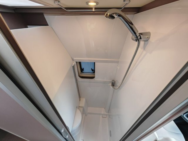 Burstner Eliseo C 644 BAHIA BOITE AUTO - Photo 8