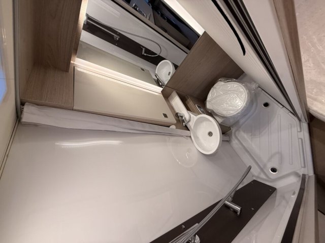 Burstner Lineo T 569 - Photo 12