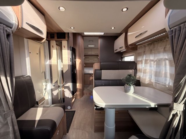 Challenger 288 EB Special Edition - Photo 5