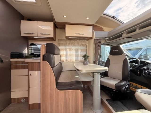 Challenger 288 EB Special Edition - Photo 6