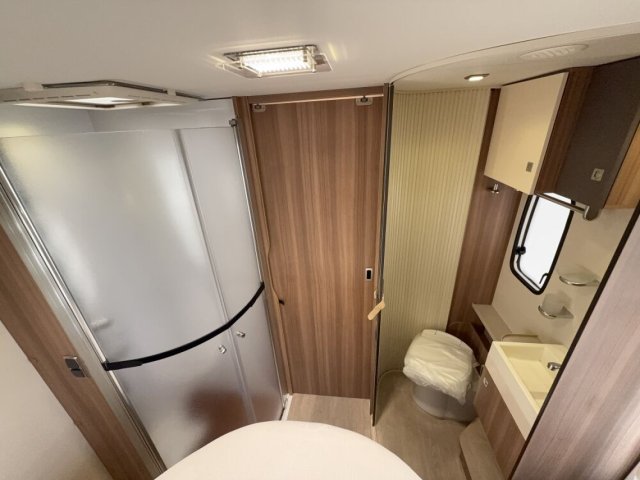 Challenger 288 EB Special Edition - Photo 9