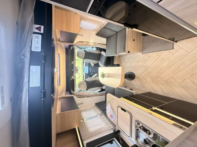 Challenger 328 Etape Edition - Photo 11