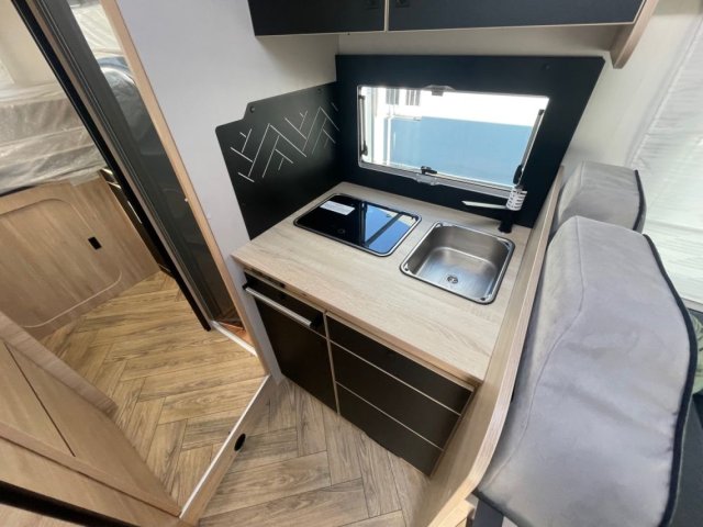 Challenger 384 Etape Edition - Photo 6