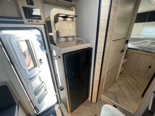 Challenger 384 Etape Edition - Photo 7