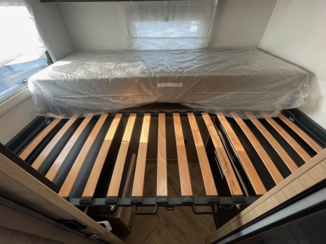 Challenger 384 Etape Edition - Photo 12