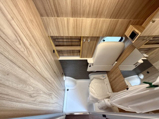 Hymer Camper Vans / Hymercar Grand Canyon S BVA - Photo 8