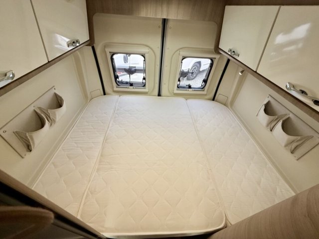 Mc Louis Menfys Van 3 Prestige - Photo 6