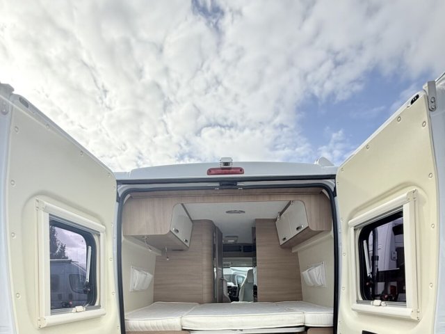 Mc Louis Menfys Van 3 Prestige - Photo 9