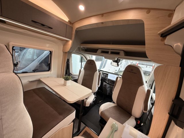 Randger R560 R 560 4X2 BVA 2026 - Photo 11