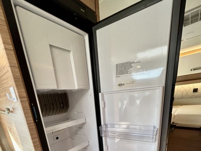 Weinsberg CaraCompact 600 MEG Edition Pepper - Photo 9