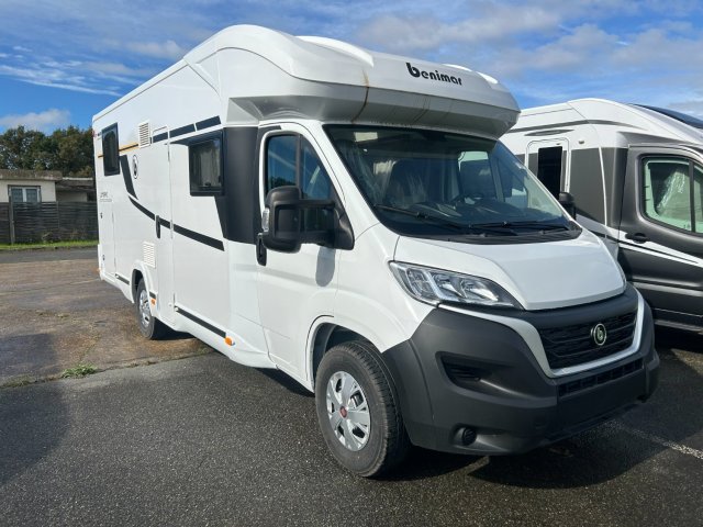Benimar Tessoro 463 Up - Photo 2
