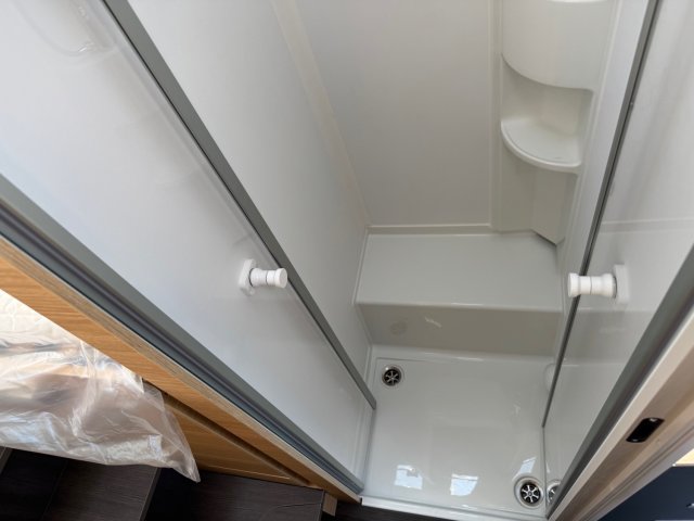 Adria Matrix 650 DL 60Y 60 ANS - Photo 10