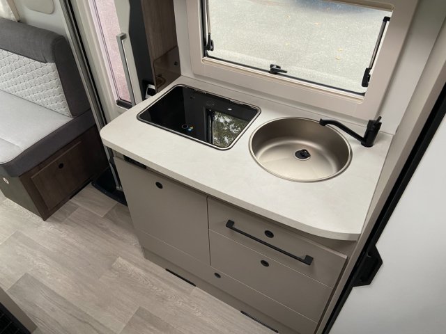 Benimar Tessoro 425 - Photo 8