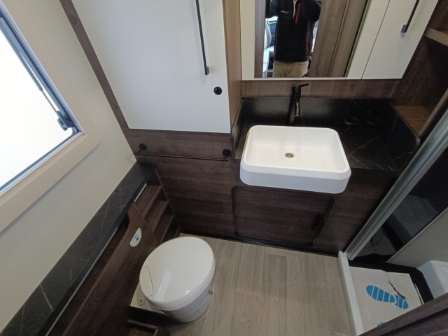 Benimar Tessoro 488 - Photo 10