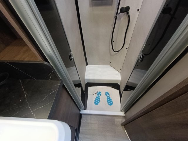 Benimar Tessoro 488 - Photo 11