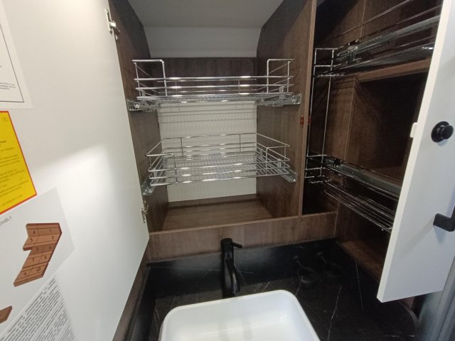 Benimar Tessoro 488 - Photo 12