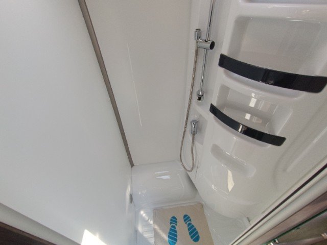 Benimar Yrteo 840 - Photo 17