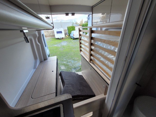 Burstner Lineo C 590 - Photo 8