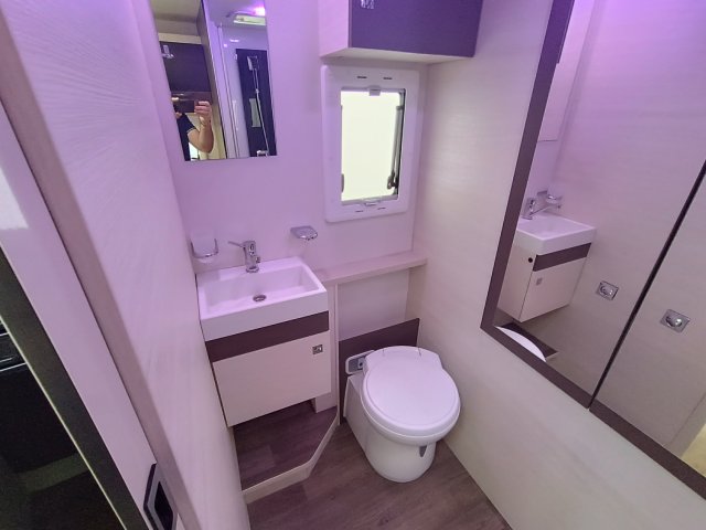 Challenger Quartz 290 - Photo 12