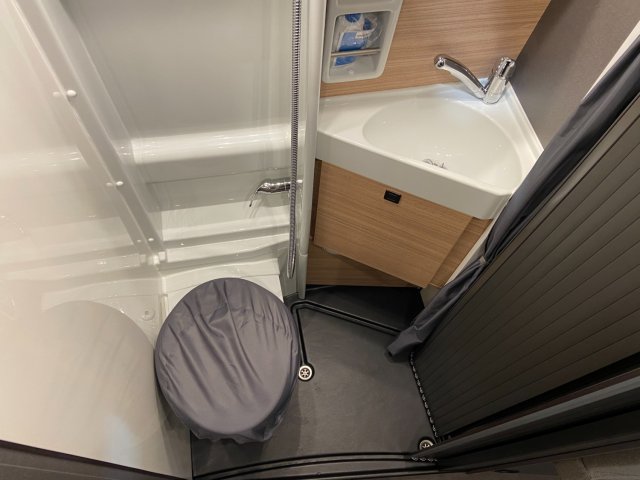Malibu Relax 640 LE R Active - Photo 6