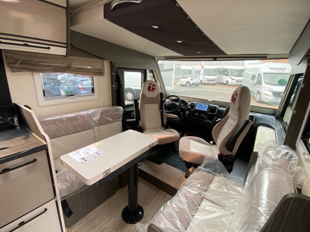 Mc Louis Nevis 881 25 EDITION - Photo 4