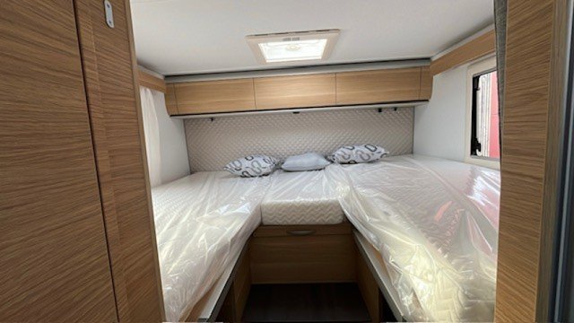 Adria Matrix 650 DL 60Y 60 ANS - Photo 2