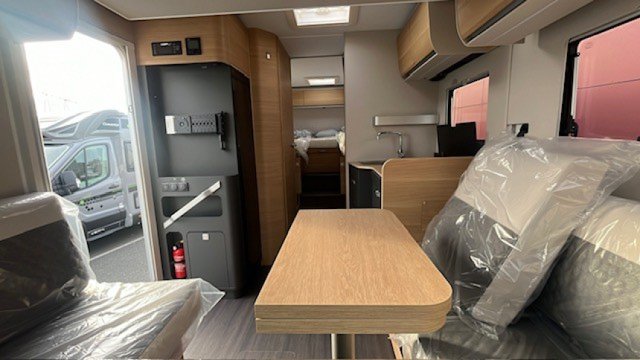 Adria Matrix 650 DL 60Y 60 ANS - Photo 5