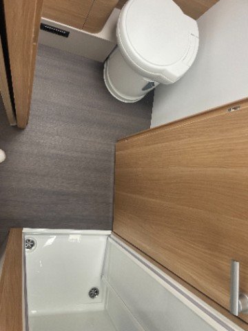 Adria Matrix Plus 670 DC - Photo 5