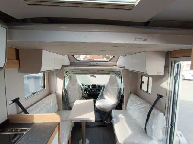 Adria Matrix Plus 670 DC - Photo 9