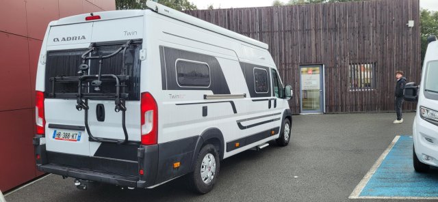 Adria Twin Plus 640 SPX SGX - Photo 2