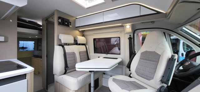 Adria Twin Plus 640 SPX SGX - Photo 4