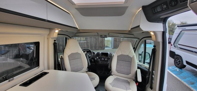 Adria Twin Plus 640 SPX SGX - Photo 6