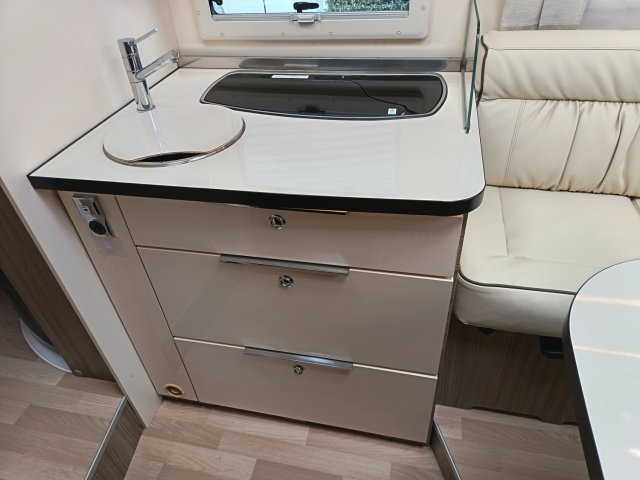 Autostar Privilege P 690 LC - Photo 11