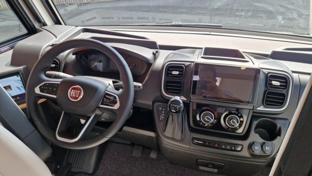 Bavaria Initial I740FGJ Nomade - Photo 5