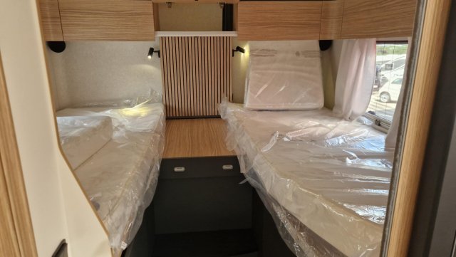 Bavaria Initial I740FGJ Nomade - Photo 9