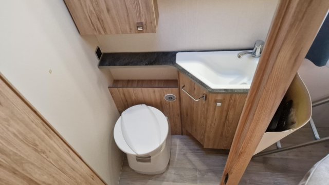 Bavaria Tren-D T706C Style 706 C - Photo 9