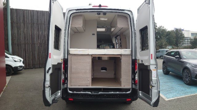 Burstner Lineo C 590 - Photo 8