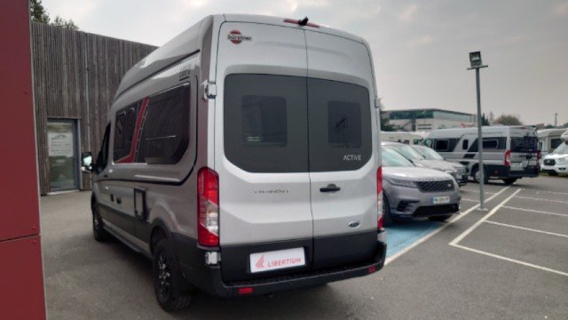 Burstner Lineo C 590 - Photo 9