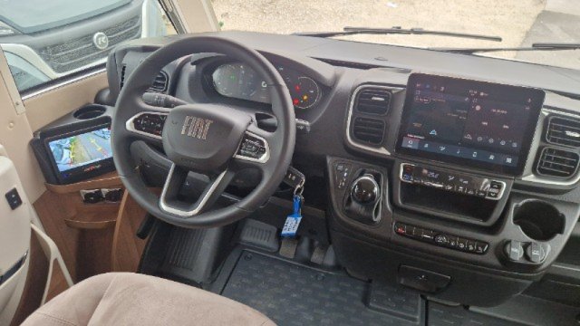 Carthago C-Compactline I 143 LE C- COMPACTLINE - Photo 9
