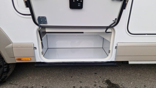 Carthago Chic C-Line I 4.9 LE - Photo 6