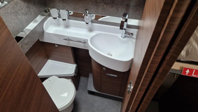 Carthago Chic C-Line I 4.9 LE - Photo 18