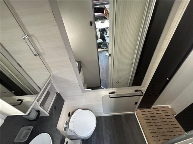 Challenger 260 Graphite Ultimate - Photo 7