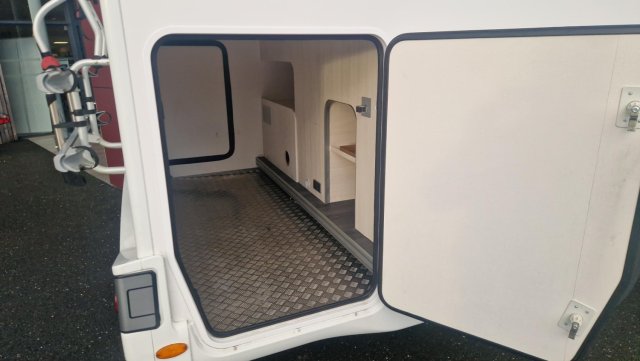 Challenger 367 GA - Photo 4