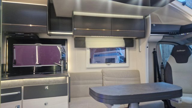 Challenger 367 GA - Photo 7