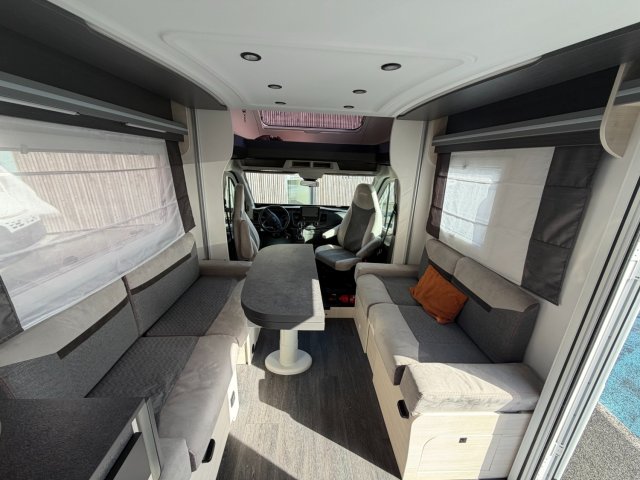 Challenger 380 Graphite Premium - Photo 2