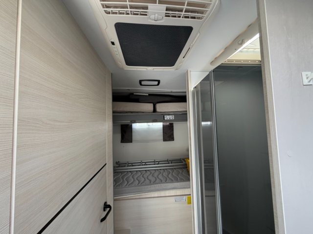 Challenger 380 Graphite Premium - Photo 5