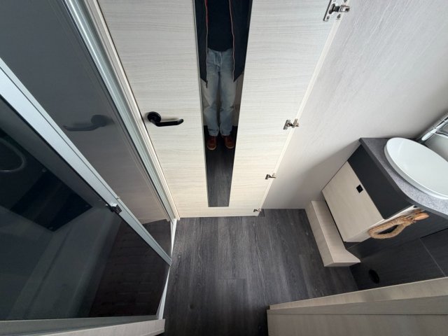 Challenger 380 Graphite Premium - Photo 8