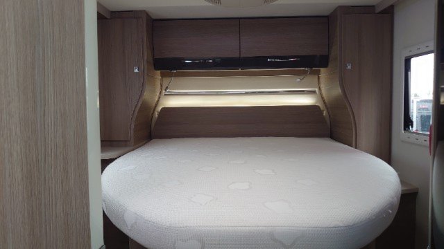 Challenger 398 XLB - Photo 4