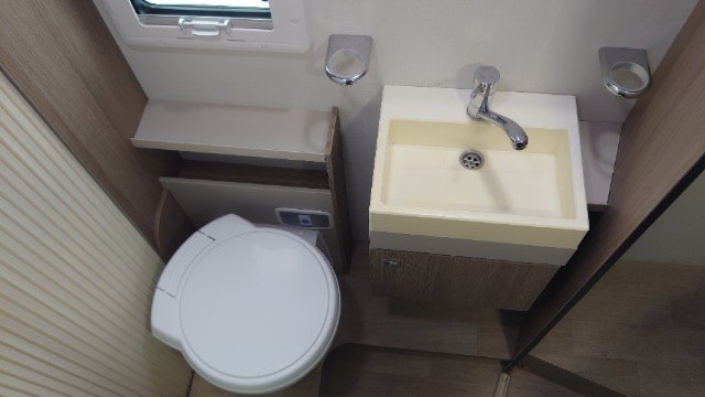 Challenger 398 XLB - Photo 6