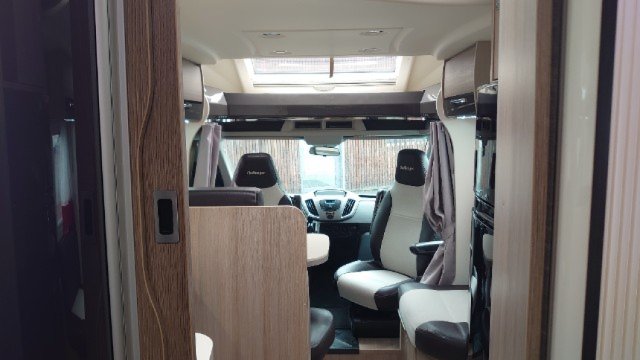 Challenger 398 XLB - Photo 12